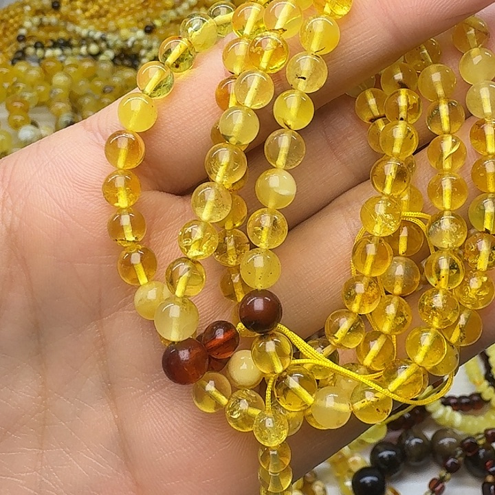 琥珀未镶嵌珠宝奇石