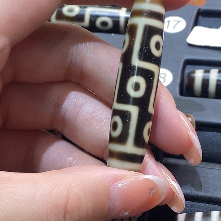 火***9玛瑙/玉髓（覆膜）未镶嵌颈饰