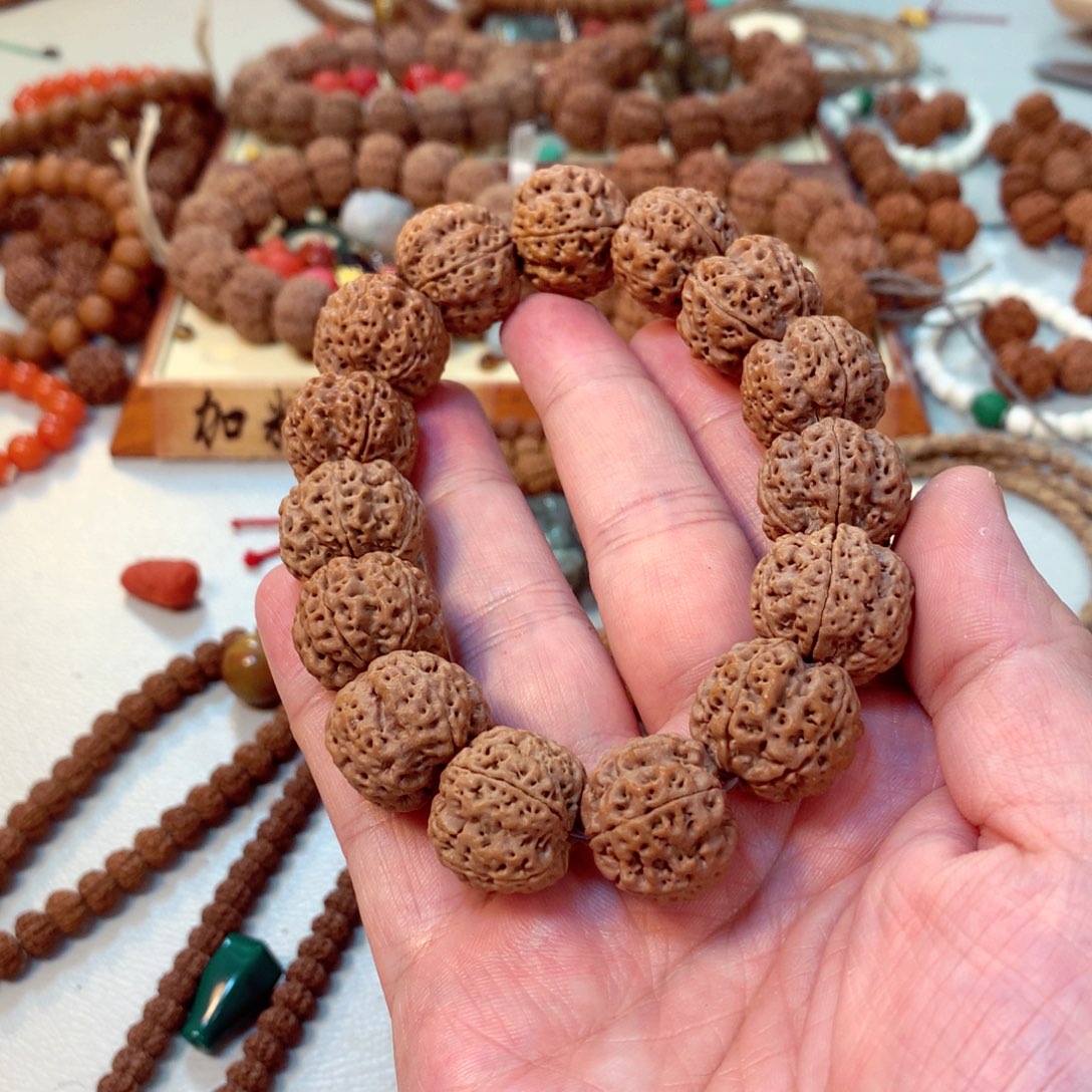 金刚菩提手串五星安娜蜂王铁籽大金刚菩提头货