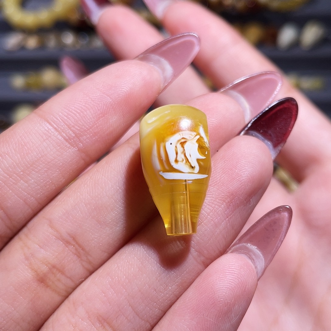 蜜蜡裸石未镶嵌福利