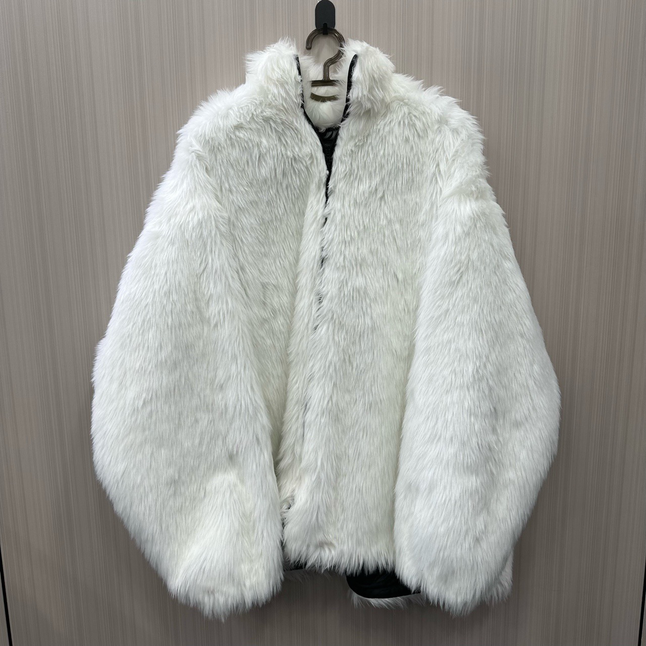 全新未使用 Balenciaga/巴黎世家 比特币貂毛外套 尺码36 10804