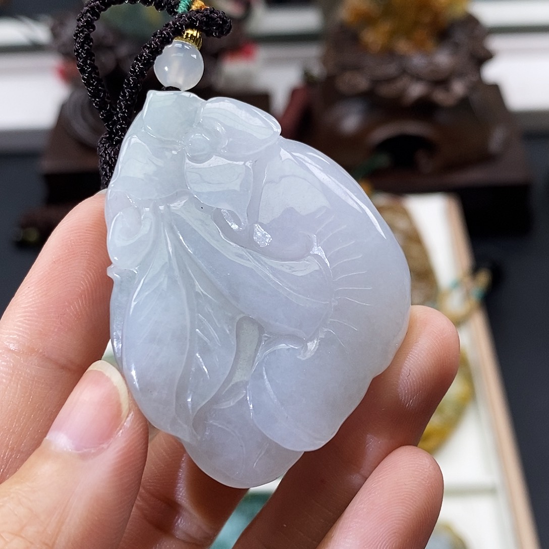 颈饰未镶嵌翡翠昆****眉缅甸翡翠a货