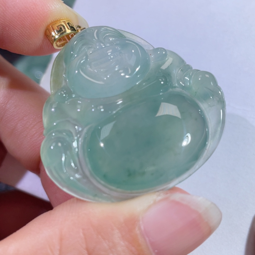 翡翠18K金镶嵌颈饰佛公