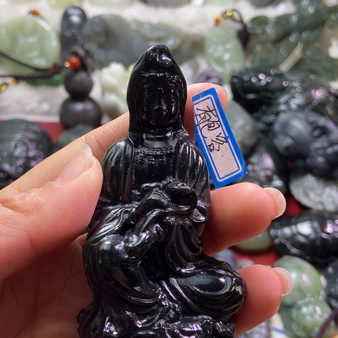 和田玉（糖玉）颈饰未镶嵌