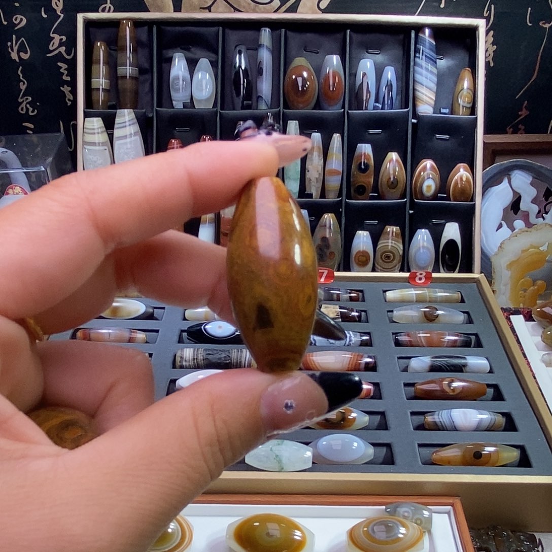 未镶嵌颈饰玛瑙/玉髓