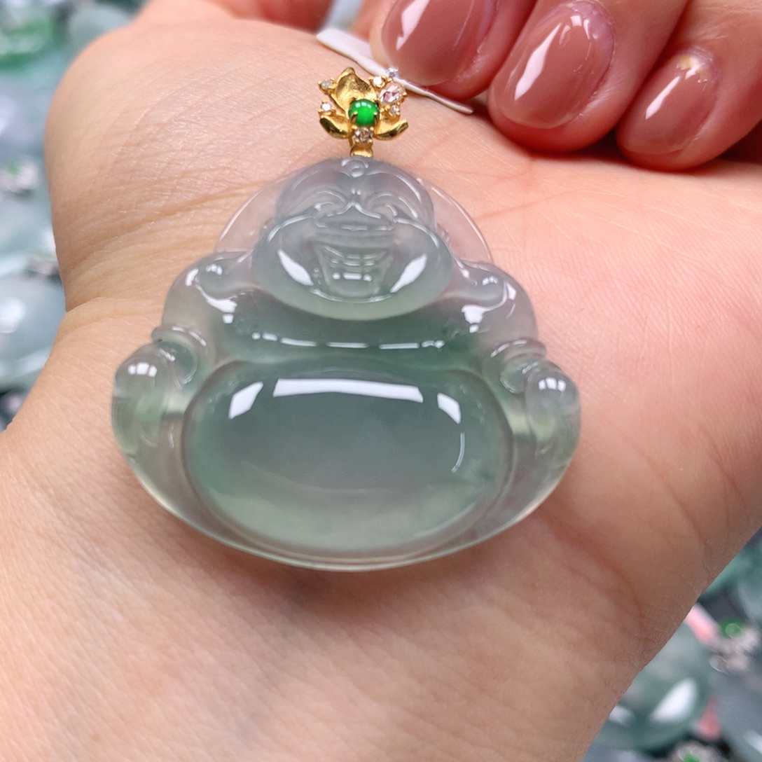 翡翠颈饰18K金镶嵌天然翡翠