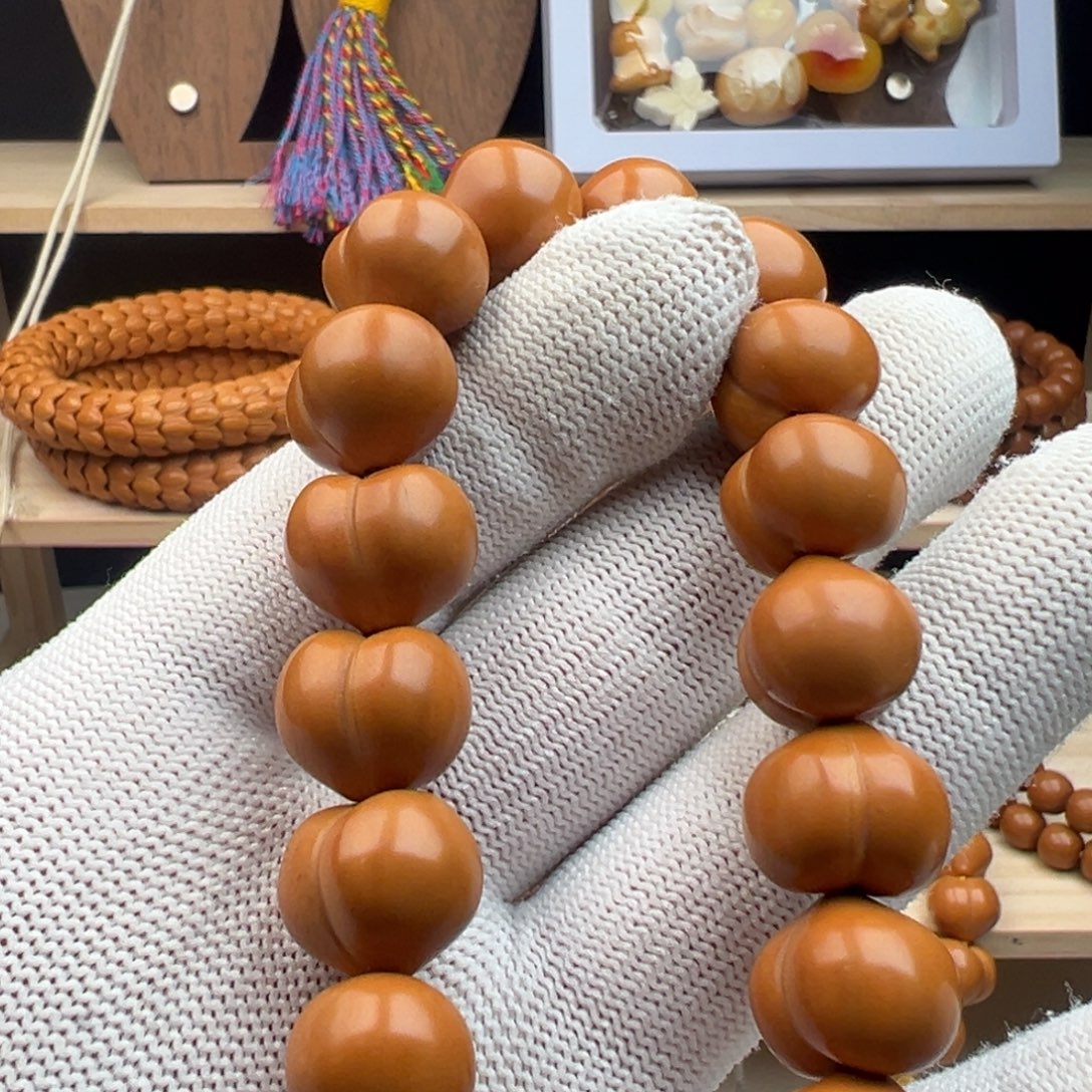 一***、猴头核桃手串猴头