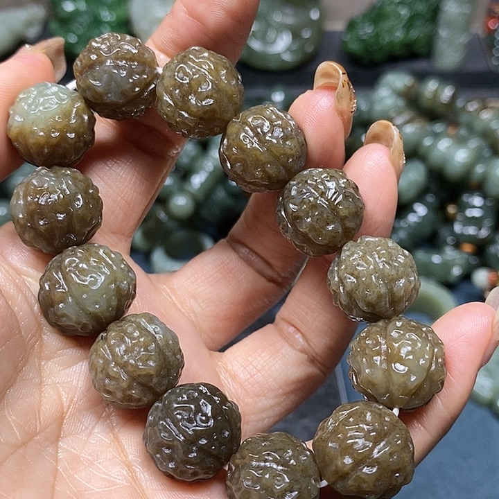 和田玉手串未镶嵌