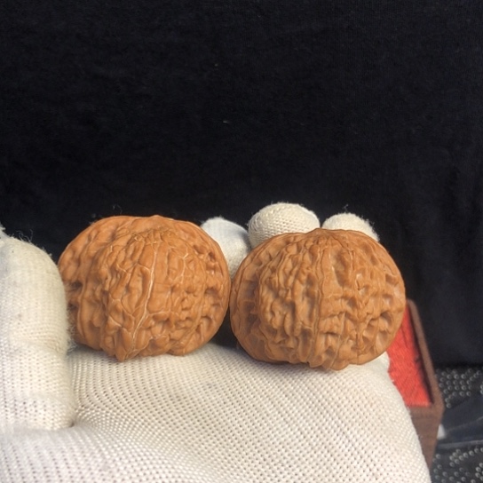 文玩核桃吊坠磨盘