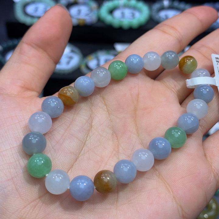 翡翠手链未镶嵌翡翠