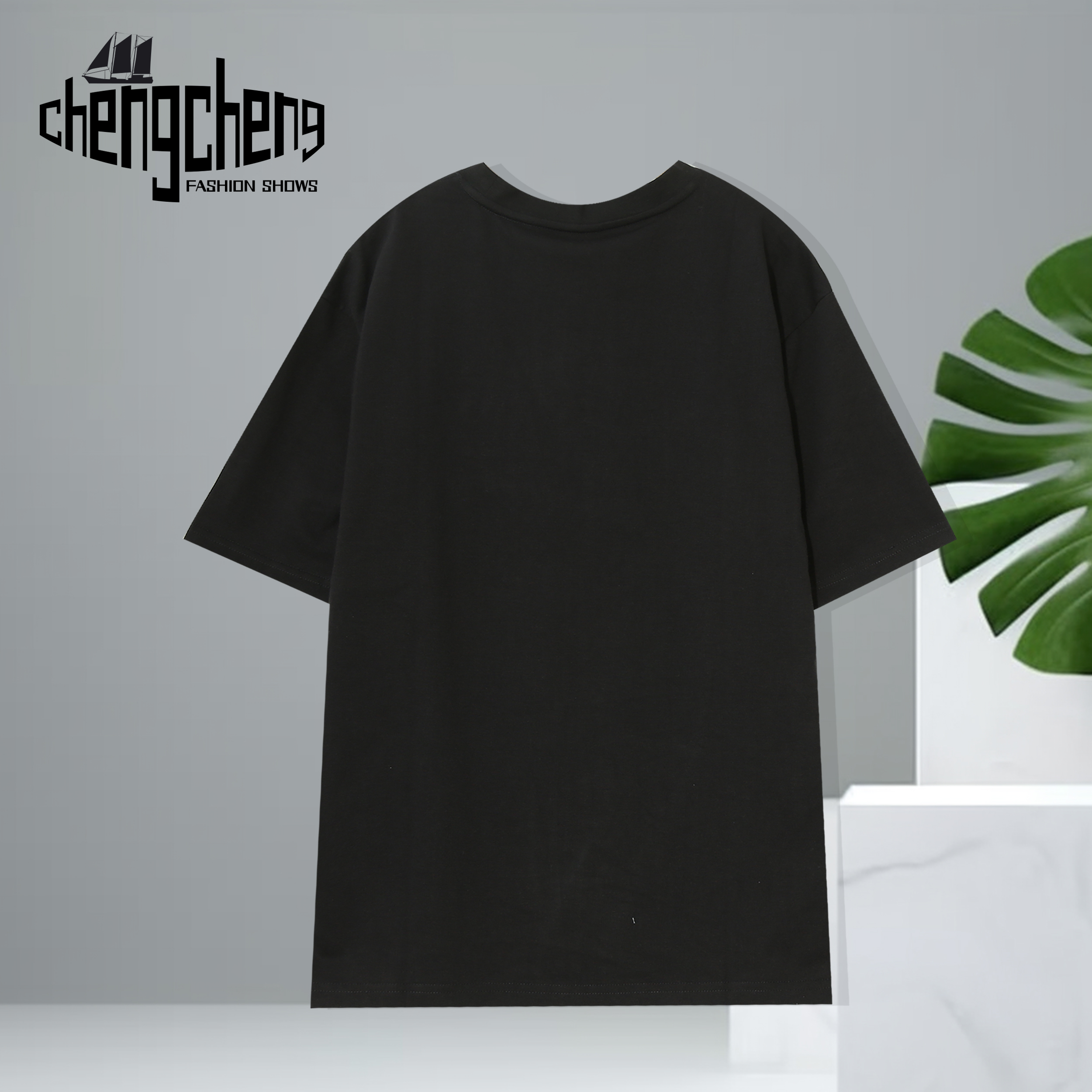 萌趣卡通夏季潮流男女同款短袖宽松圆领百搭设计简约风T恤PA-N311