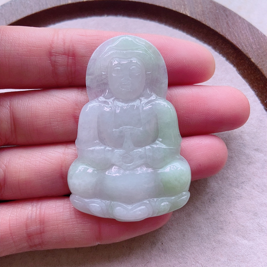 冰润飘绿观音吊坠天然缅甸翡翠A货 尺寸50×5mm