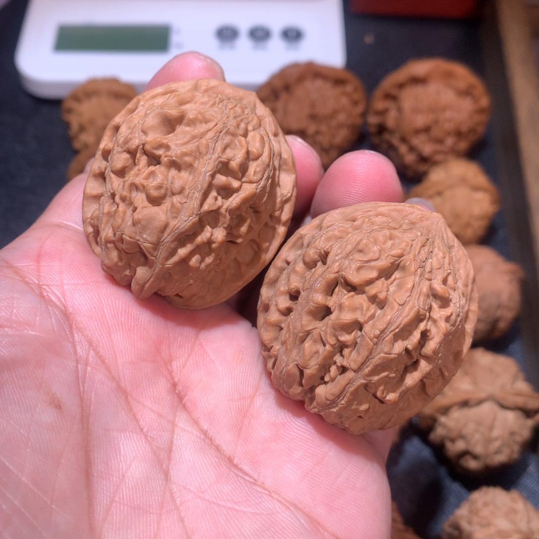 把件文玩核桃40牡丹纹