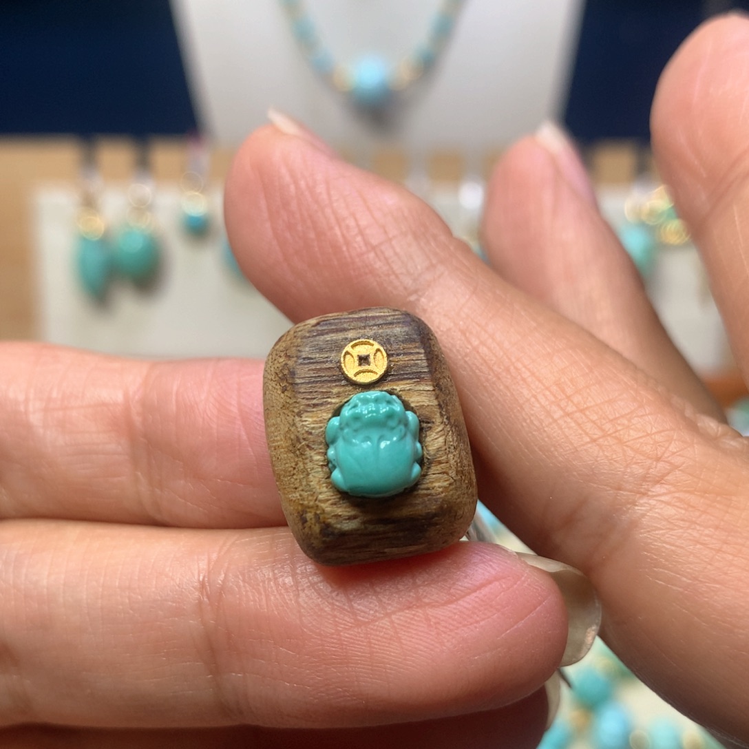 绿松石未镶嵌顶珠