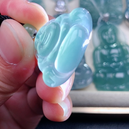 【闪购商品】翡翠颈饰未镶嵌天然翡翠