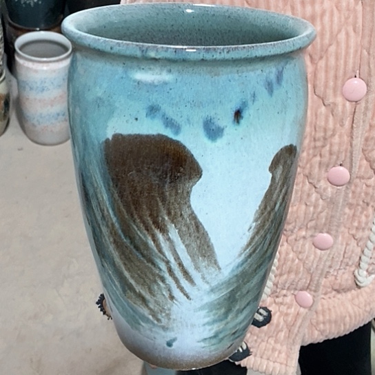 紫砂花盆口20高31，山水釉，微瑕