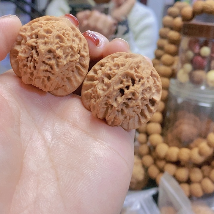 【闪购商品】文玩核桃把件37蚂蚁沟