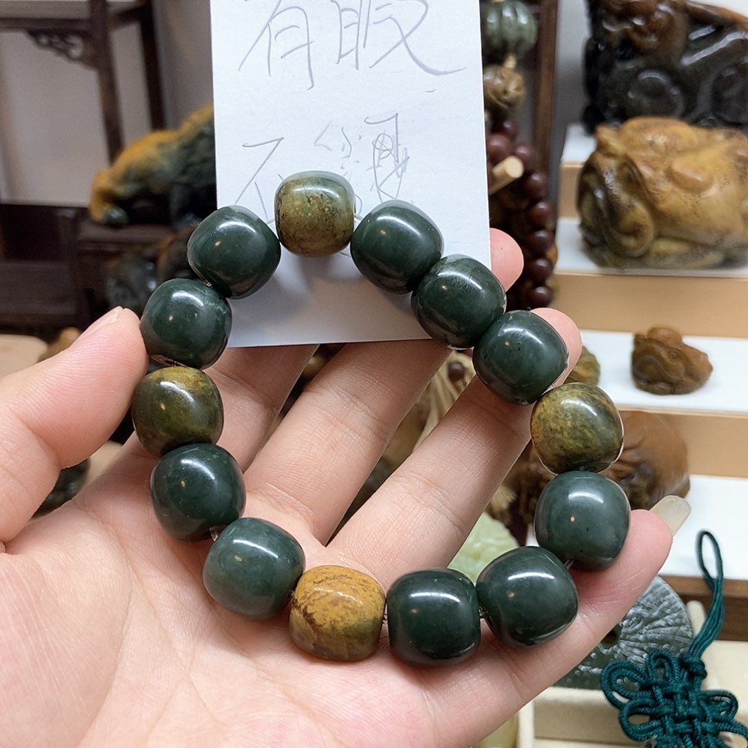 岫岩河磨玉（透闪石质玉）手串未镶嵌