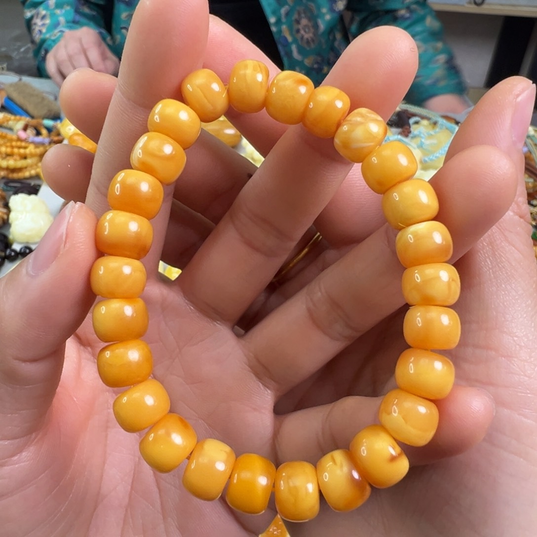 琥珀裸石未镶嵌蜜蜡