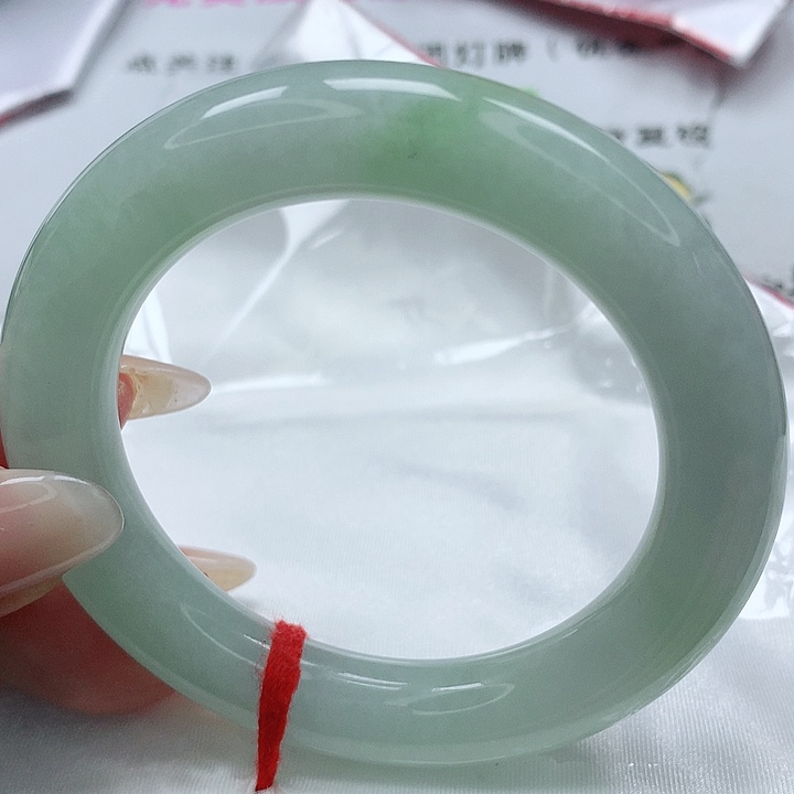 翡翠手镯未镶嵌缅甸天然A货翡翠