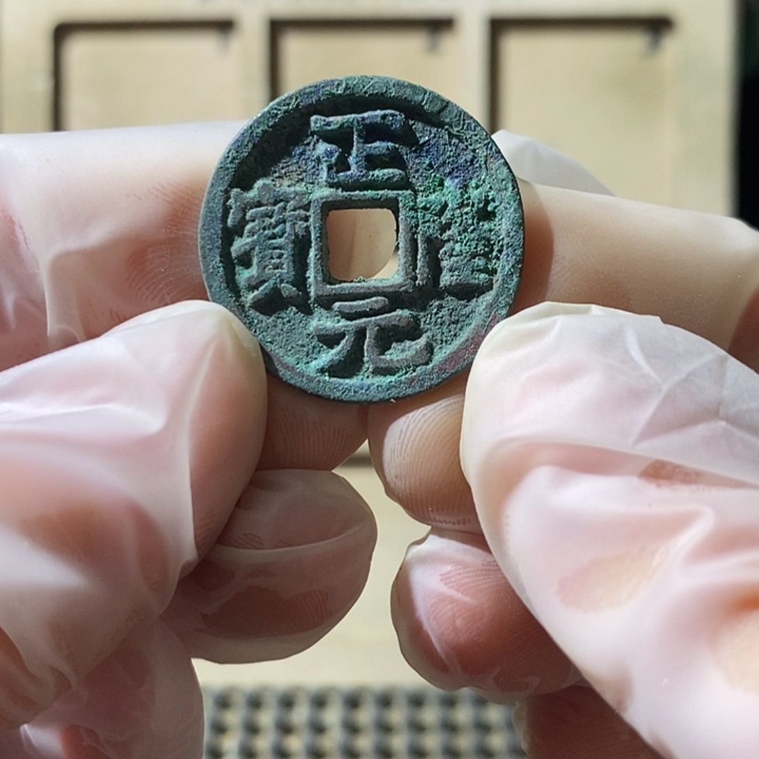 现代铜工艺品定制类钥匙扣