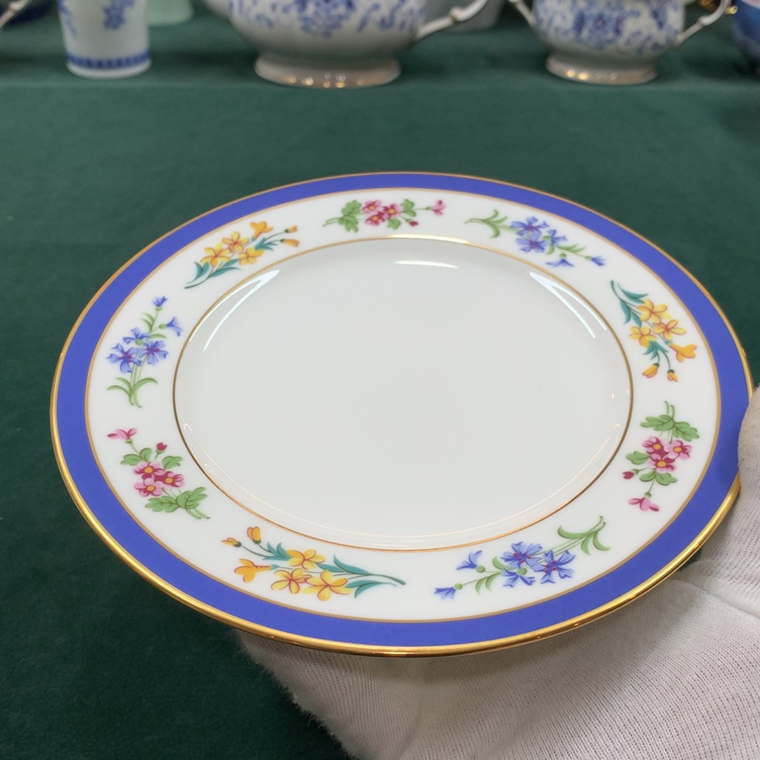 摆件全是大漂亮瓷器啊美美哒