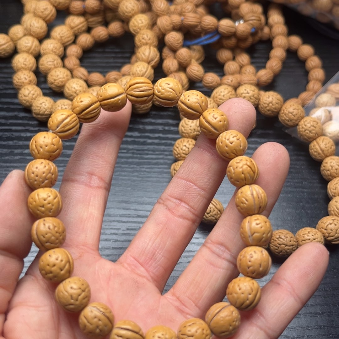 （***）文玩核桃吊坠小桃核散籽批发