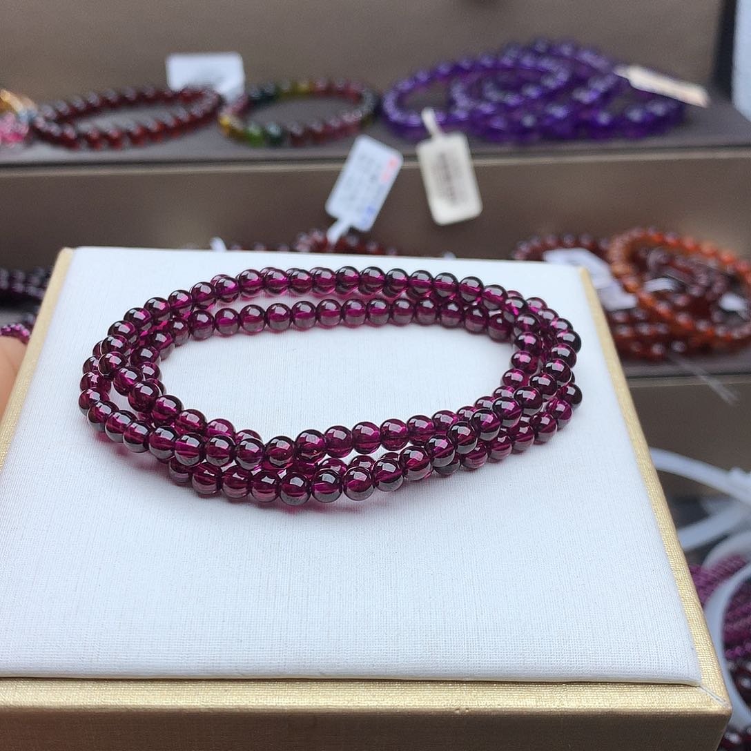 石榴石手串未镶嵌4.5