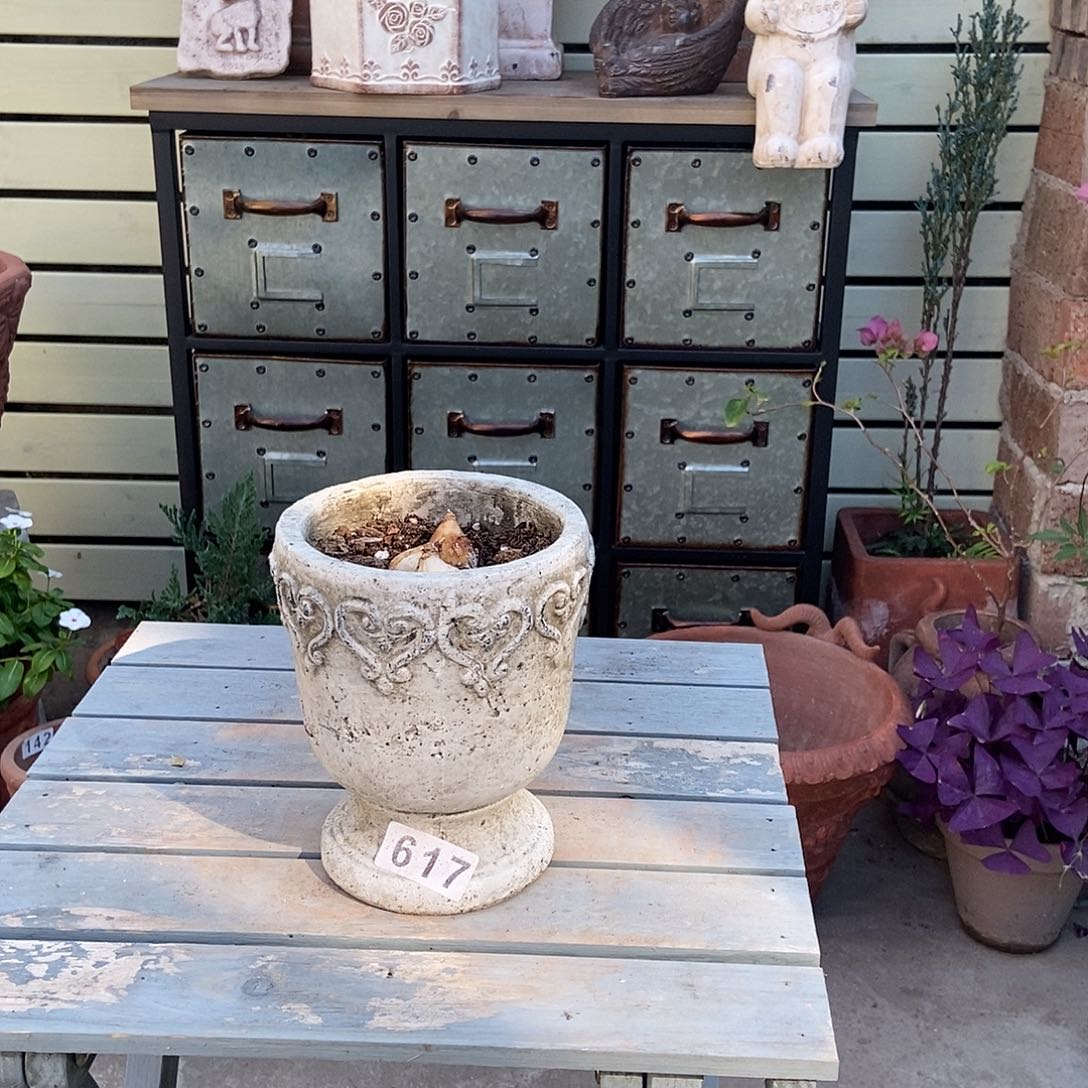 617口12.5高15手压痕迹或者微瑕