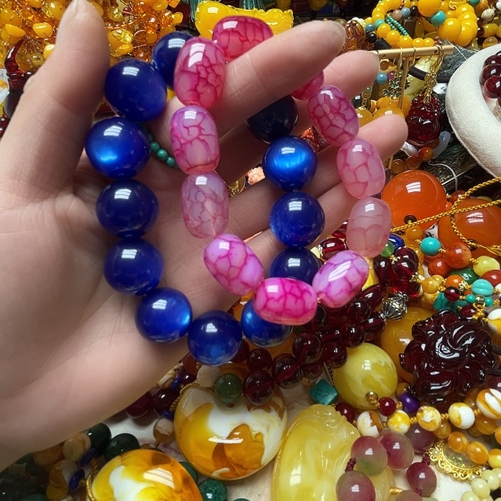 树脂制品清*2407两条手链