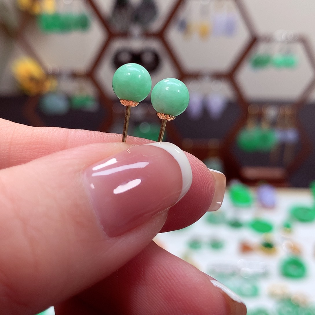 翡翠耳饰18K金镶嵌天然翡翠