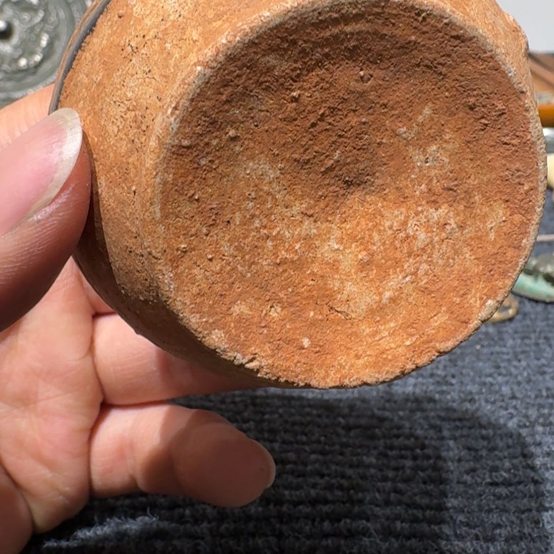 门***猫一物一图，土陶罐