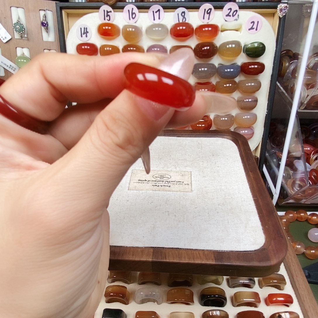 ℋ***࿐玛瑙/玉髓未镶嵌戒指