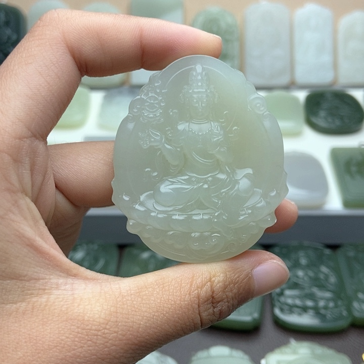 和田玉颈饰未镶嵌