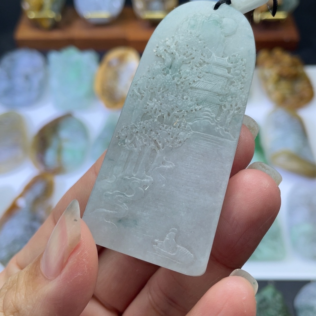 定制翡翠未镶嵌山水