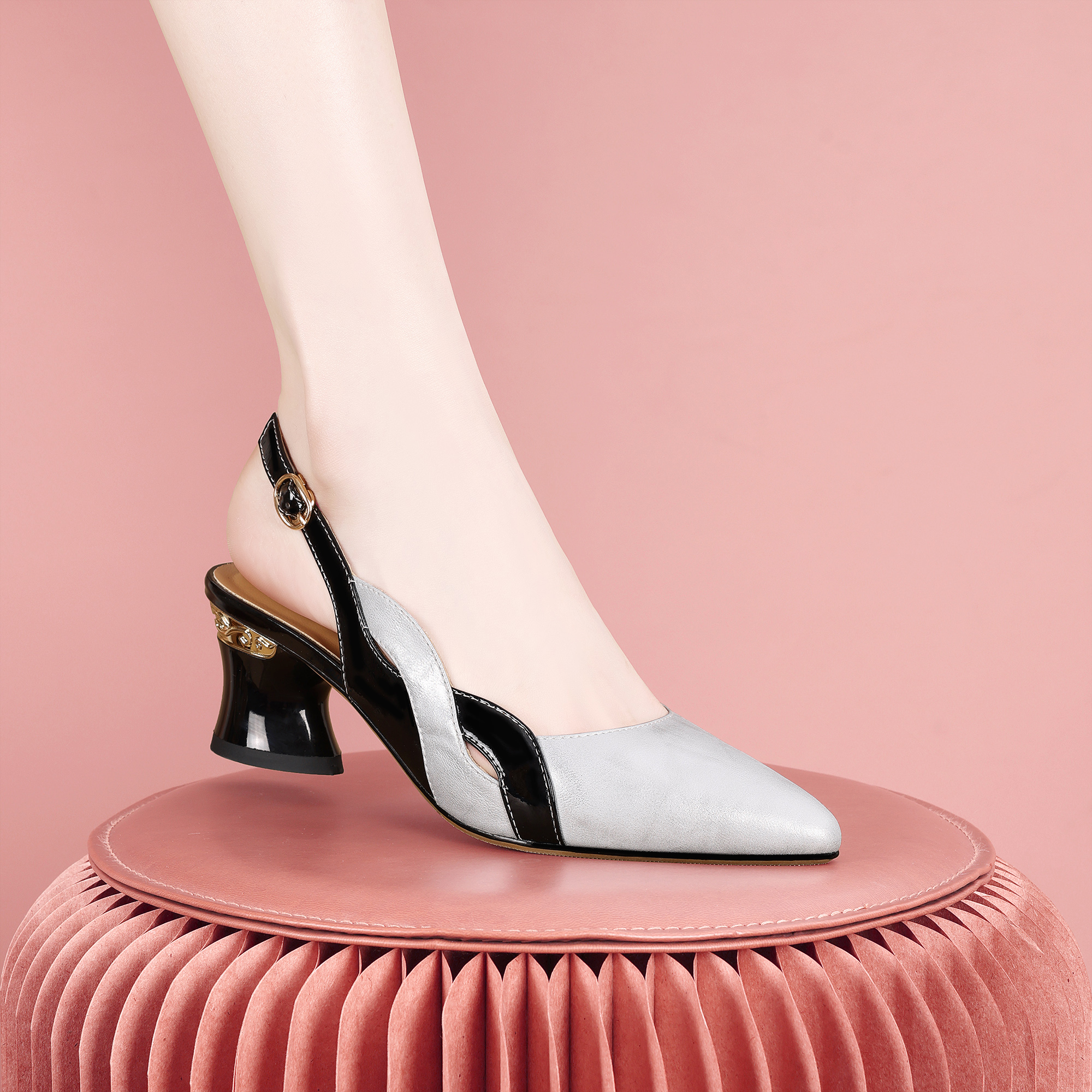 梵芮诗2025新款夏季拼色时尚舒适手工女粗跟低跟凉鞋-J2066