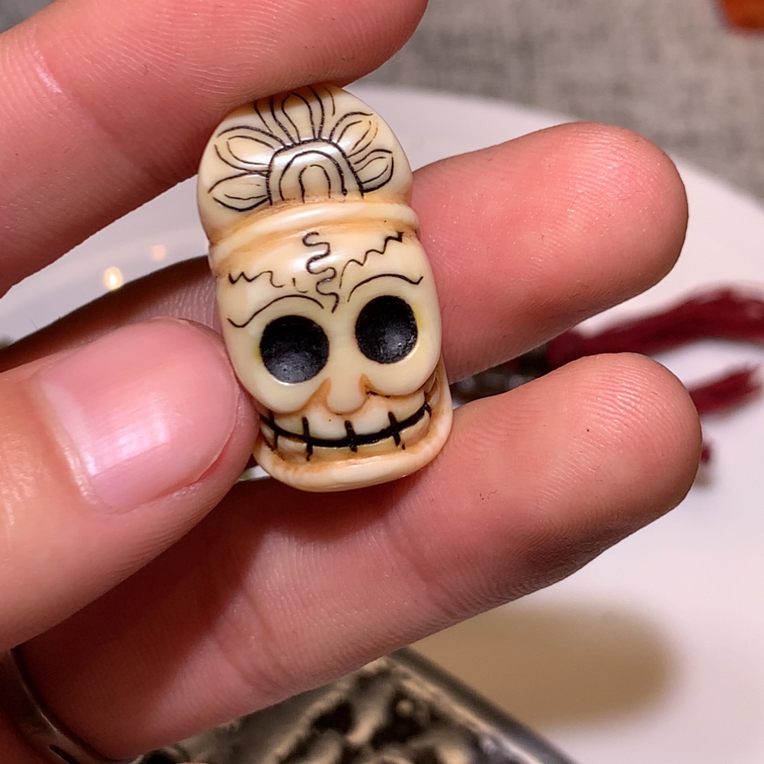 玻璃颈饰藏传小元素