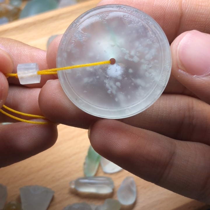 定制翡翠未镶嵌?****a挂件