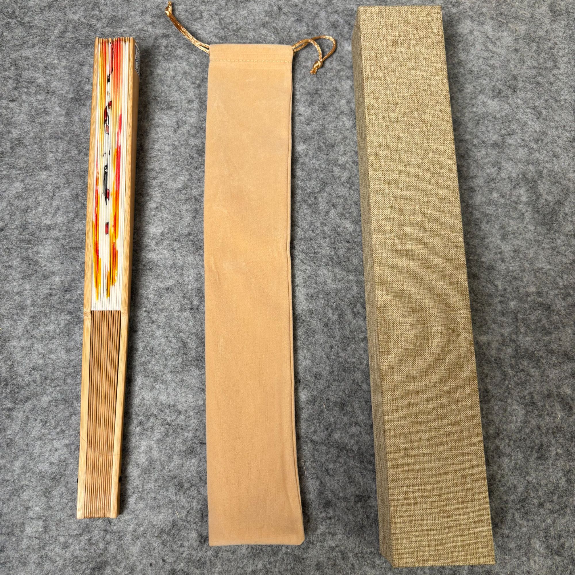 《扇子》Q7 10寸  手写手绘扇子 玉竹扇骨 土色磁吸礼盒