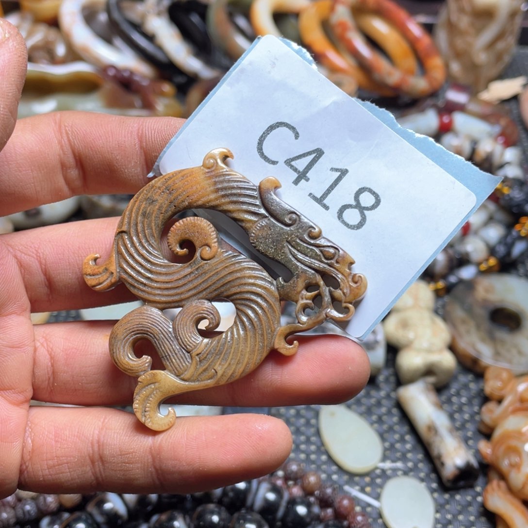 和田玉（糖玉）挂件未镶嵌