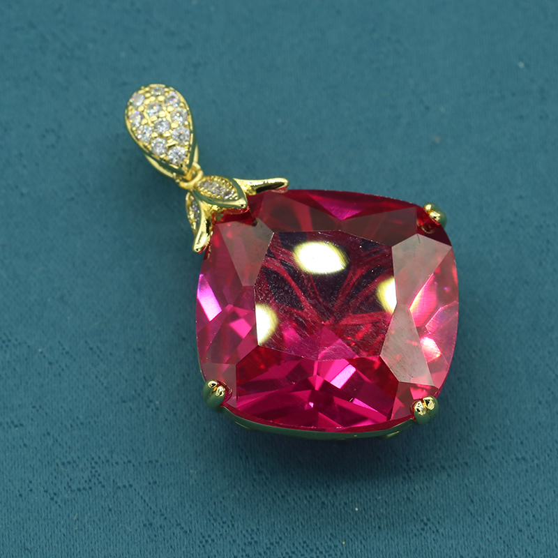  【高级定制】收藏级轻奢时尚设计吊坠z005