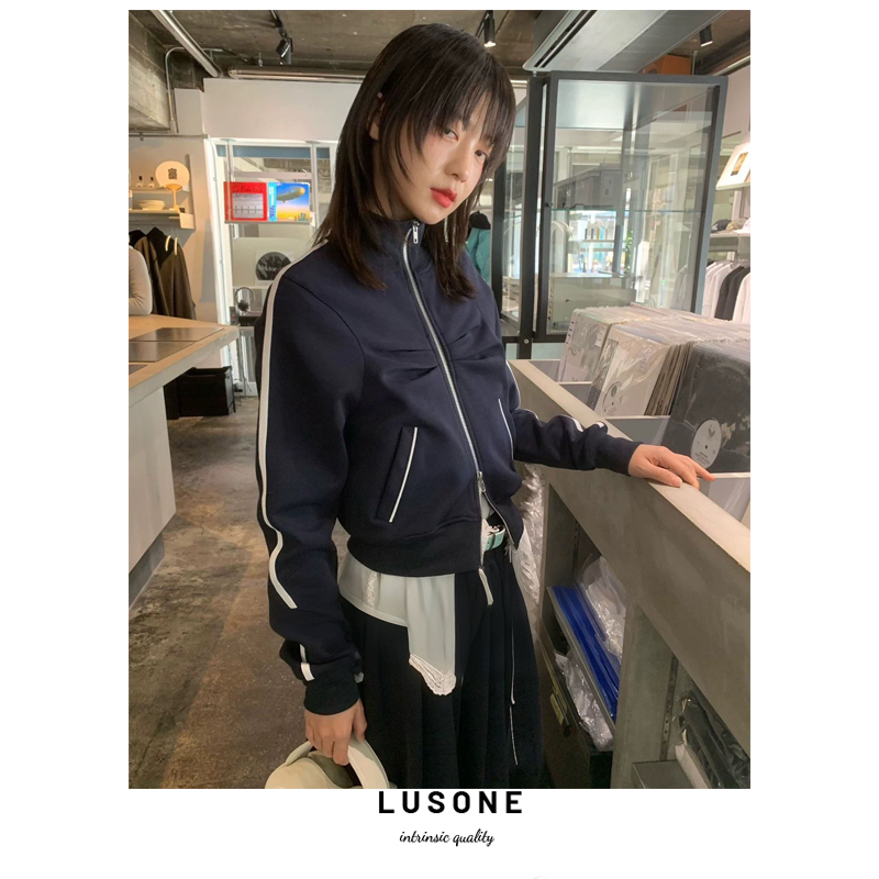 早春外套短款2025新款时尚百搭设计师爆款ins立领小众休闲上衣女