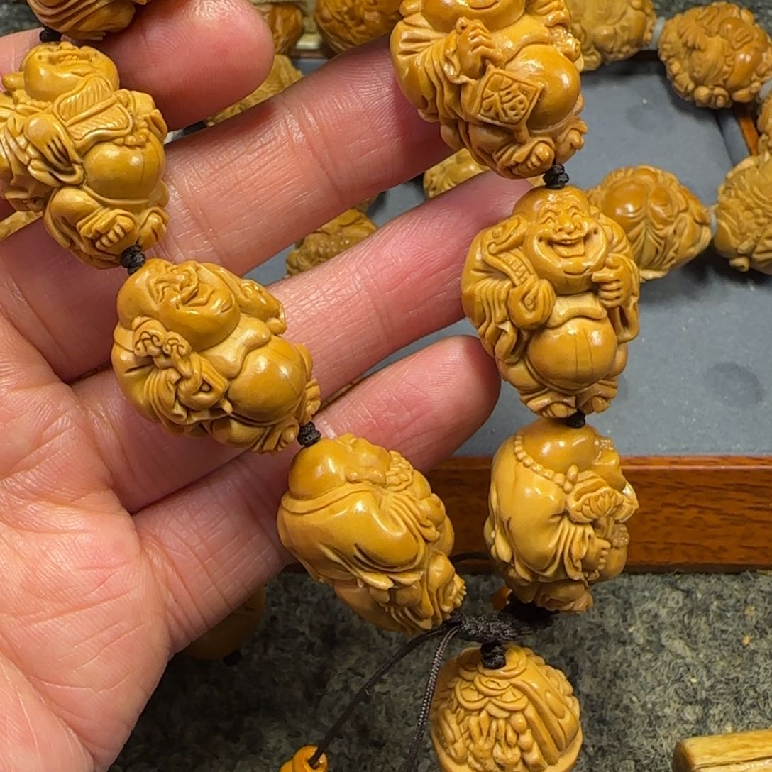 橄榄核吊坠……………………