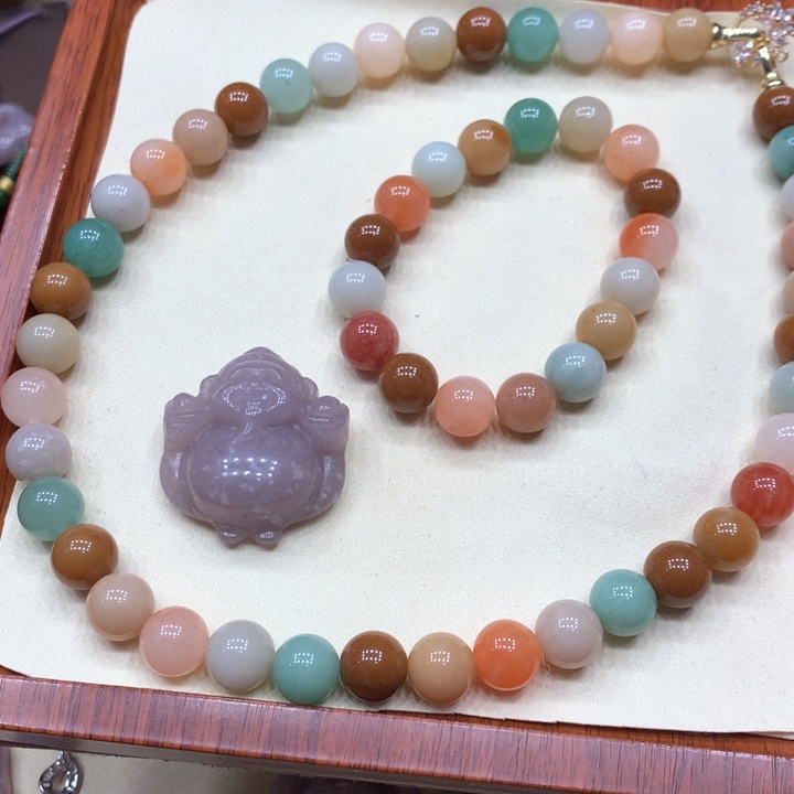 石英质玉颈饰未镶嵌梦***牛