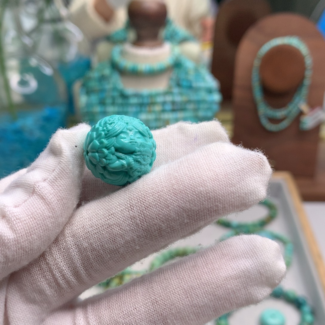 绿松石未镶嵌饰品