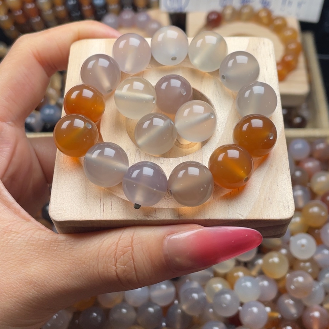 z***h玛瑙/玉髓未镶嵌手链