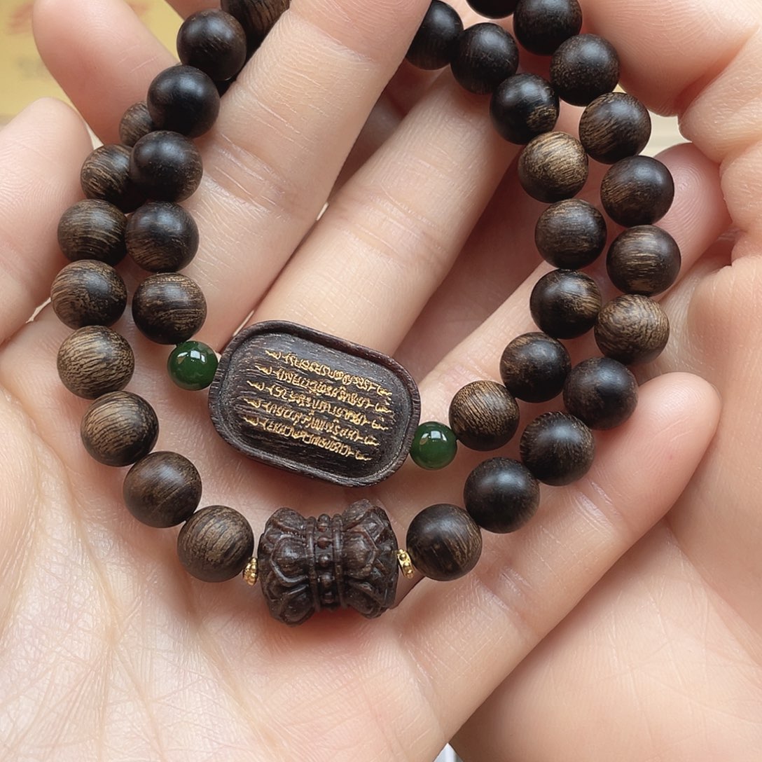 沉香手串菩***?越南芽庄白棋雷击缨子瘤疤s级0.8