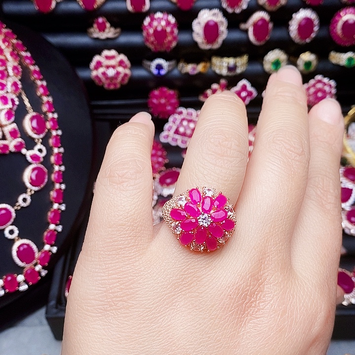 银S925镶嵌红宝石戒指