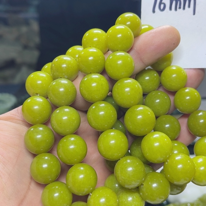 蛇纹石玉手串未镶嵌