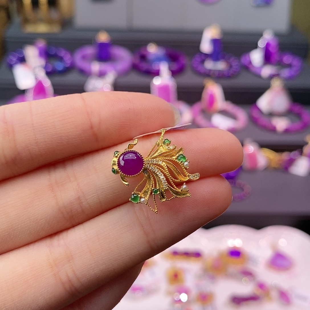 苏纪石（舒俱来）18K金镶嵌吊坠(不含链)